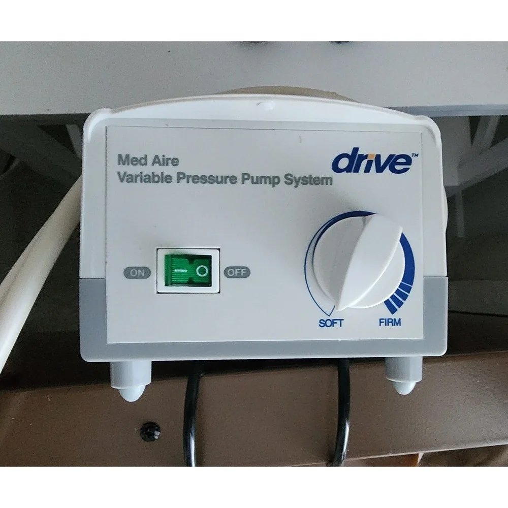 Drive Medical Med Aire Alternating Pressure Pump and Pad System. 123 x 36 x 2.5